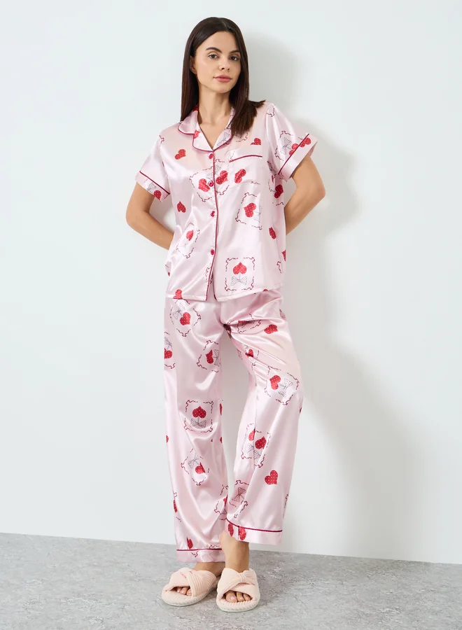 تايك تو طقم بيجامة نسائي قصير الأكمام بطبعة جرافيك